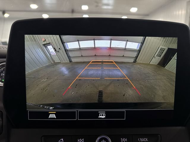 Used 2025 Chevrolet Blazer LT AWD/4WD image 16