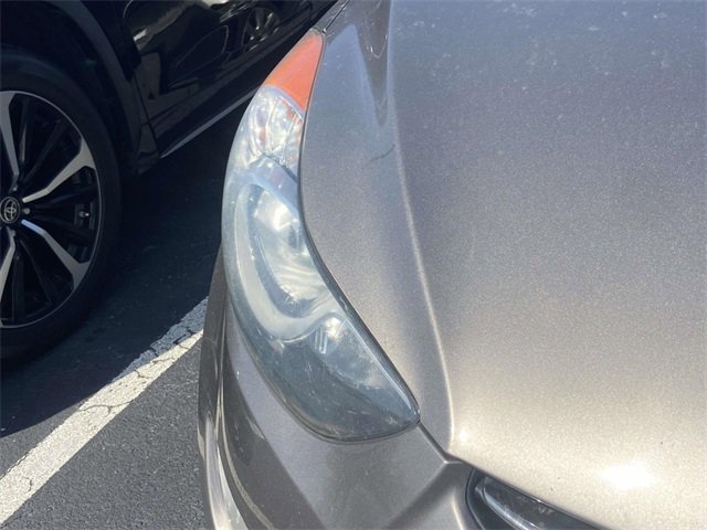 Used 2013 Hyundai Elantra Limited w/ Technology Pkg image 10