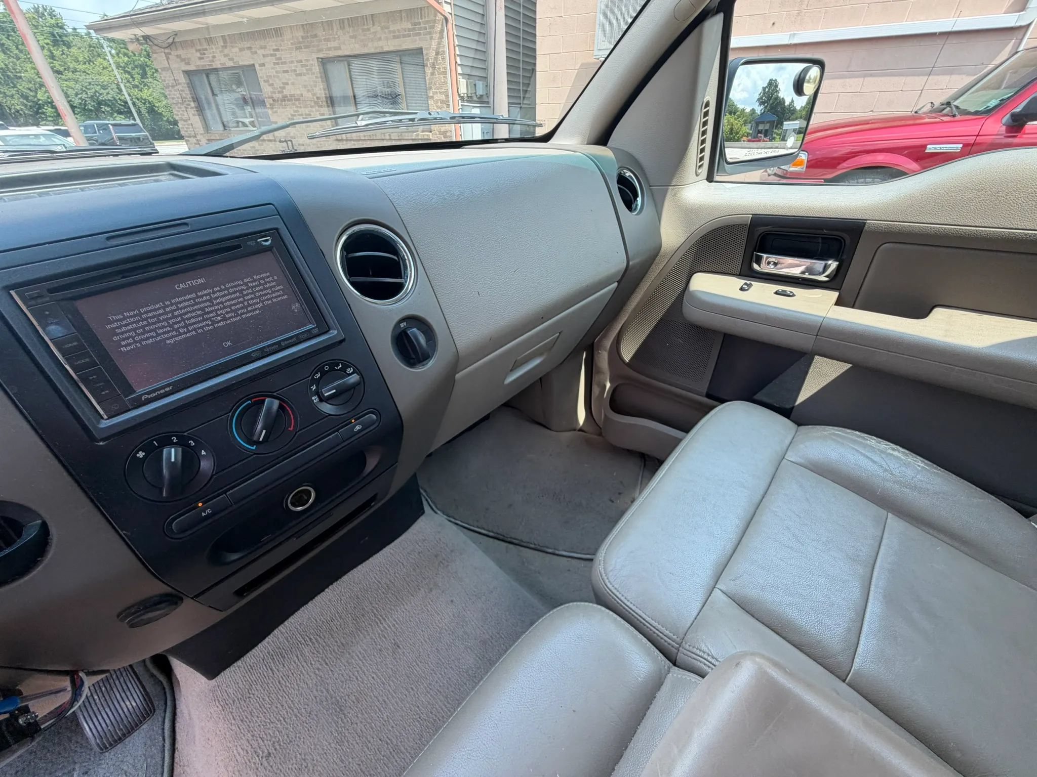 Used 2005 Ford F150 XLT RWD image 30