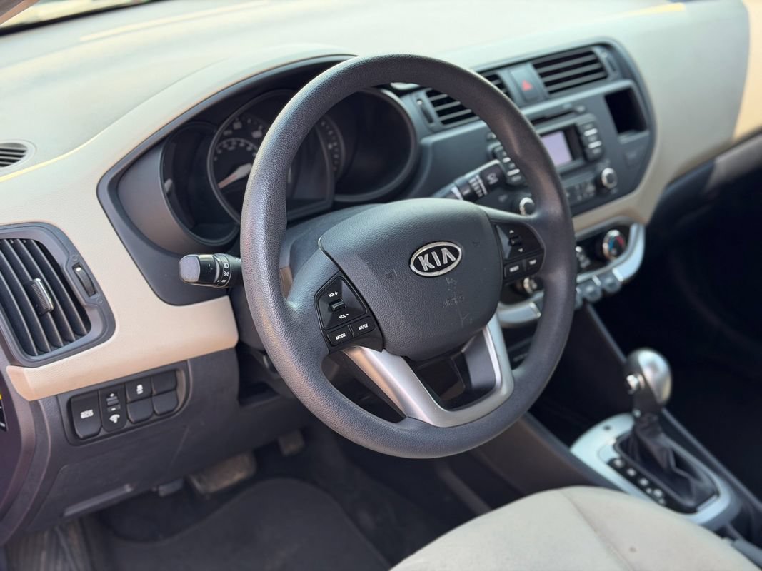 Used 2013 Kia Rio LX w/ PWR Pkg FWD image 23