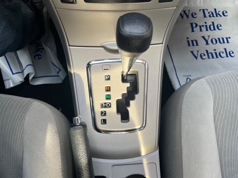 Used 2012 Toyota Corolla image 13