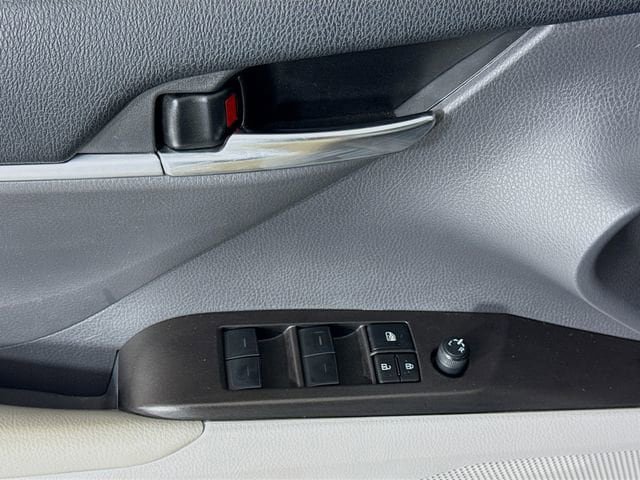 Certified 2023 Toyota Camry SE FWD image 17