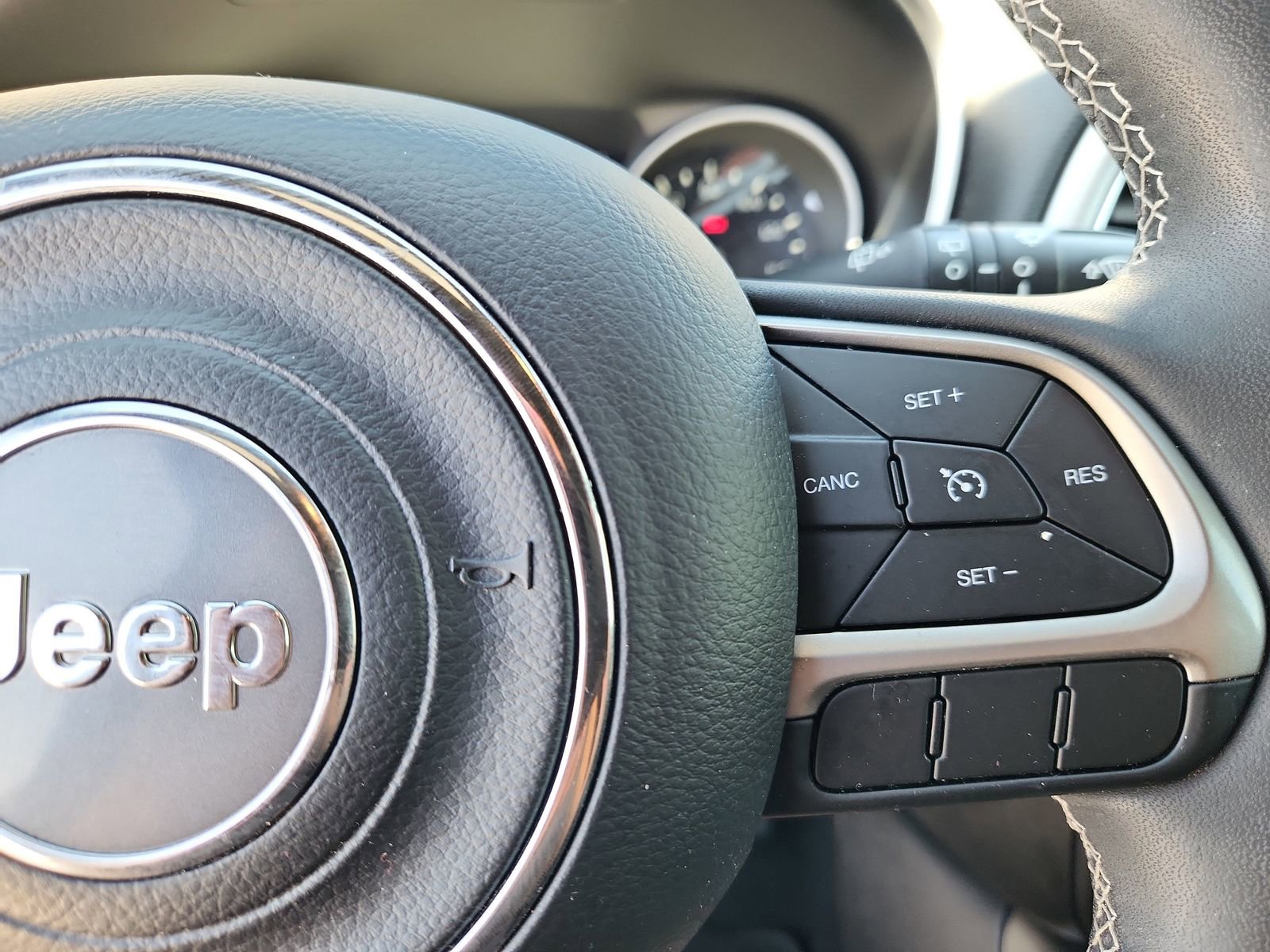 Used 2021 Jeep Compass 80th Special Edition AWD/4WD image 20