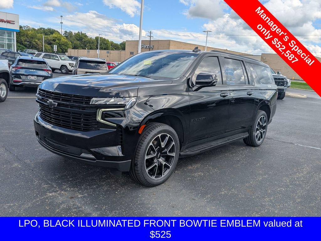 Used 2023 Chevrolet Suburban RST w/ Luxury Package AWD/4WD image 4