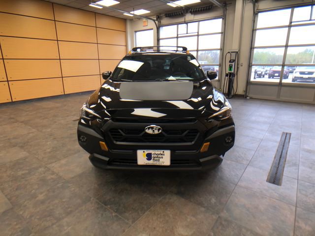 Used 2024 Subaru Crosstrek 2.5i Wilderness w/ Crosstrek Mirror Package AWD/4WD image 2
