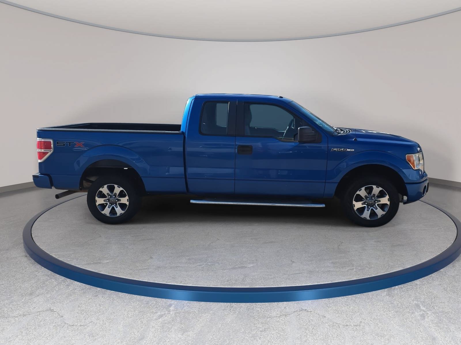 Used 2013 Ford F150 STX w/ Mid Equipment Group RWD image 3