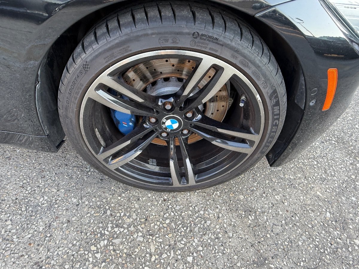 Used 2015 BMW M4 Convertible RWD image 15