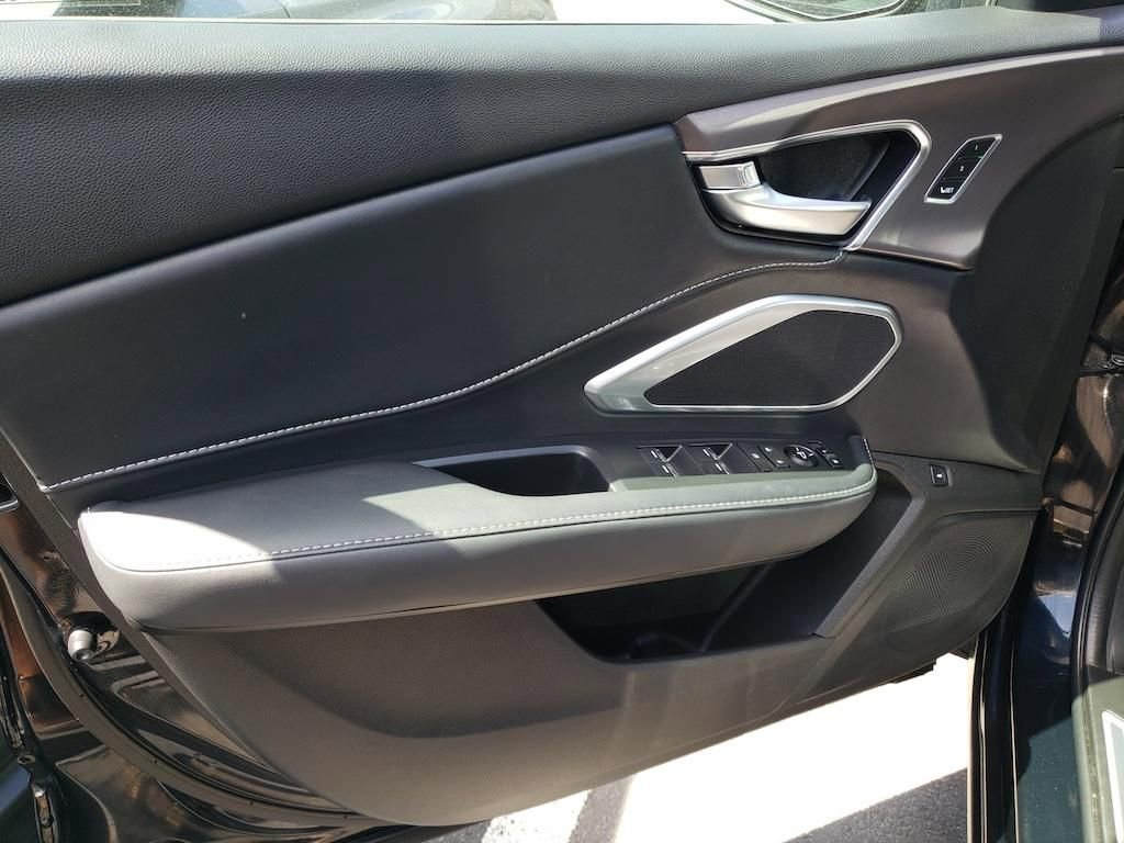 Certified 2025 Acura RDX SH-AWD image 19