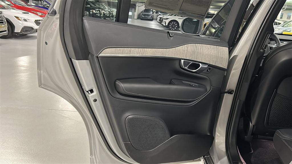 Certified 2023 Volvo XC90 B6 Ultimate w/ Protection Package Premier AWD/4WD image 22