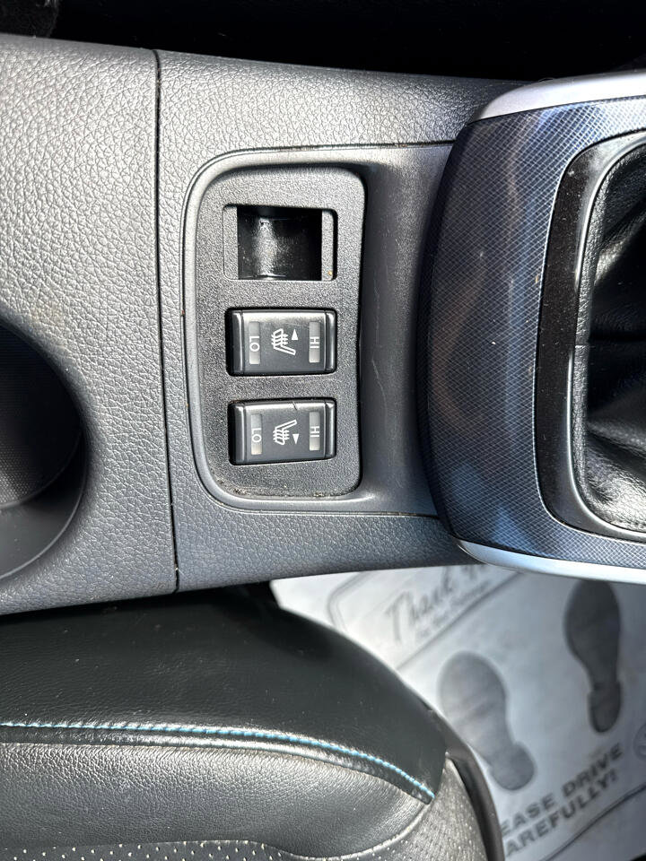 Used 2017 Nissan Sentra SR Turbo w/ SR Turbo Premium Package image 25