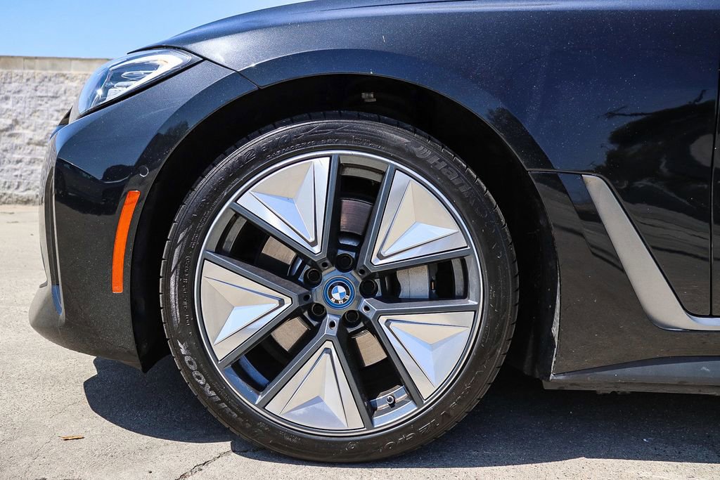 Used 2023 BMW i4 eDrive40 w/ Premium Package image 12