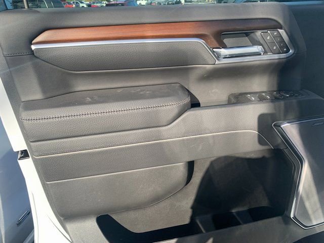 New 2026 GMC Sierra 2500 Denali w/ Denali Reserve Package image 5