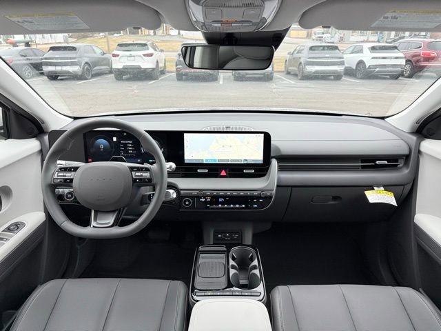 Used 2025 Hyundai Ioniq 5 SEL image 20