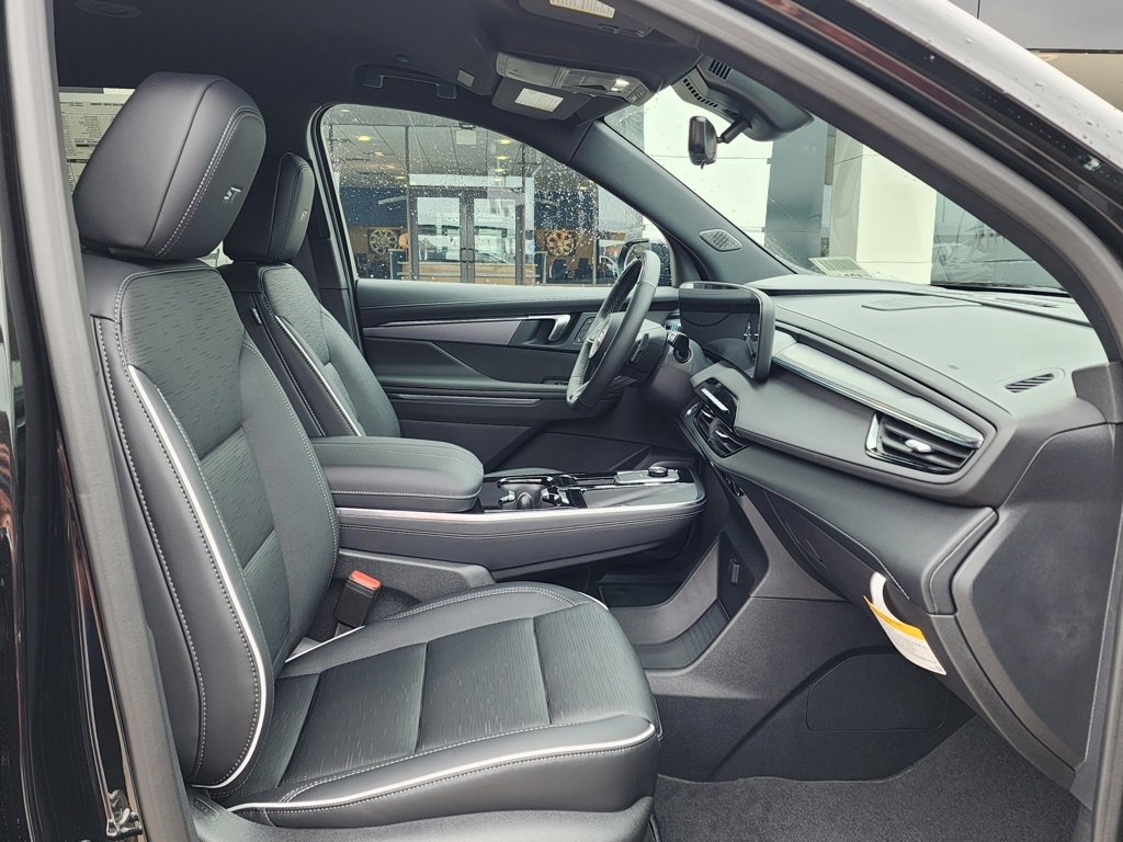 New 2026 Buick Enclave Sport Touring w/ Super Cruise Package image 41