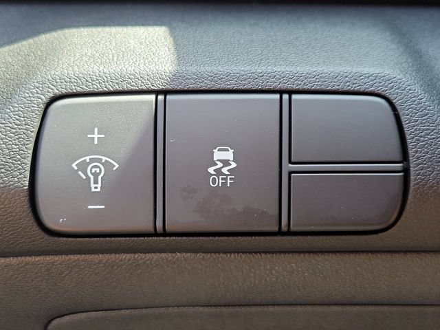 New 2026 Hyundai Elantra SEL Sport FWD image 18