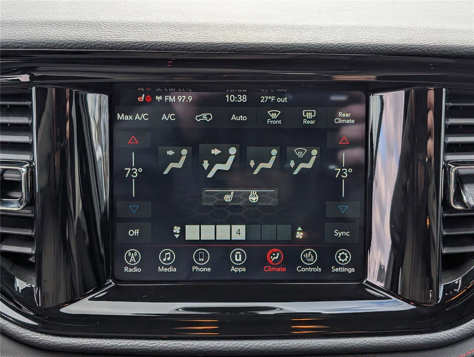 Used 2023 Dodge Durango GT image 27