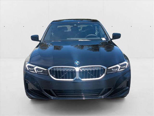 Used 2025 BMW 330i Sedan image 5