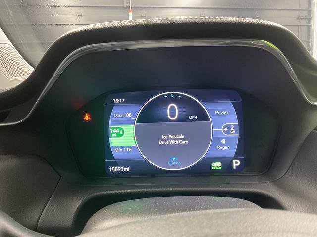 Used 2023 Chevrolet Bolt EUV LT w/ Convenience Package image 14