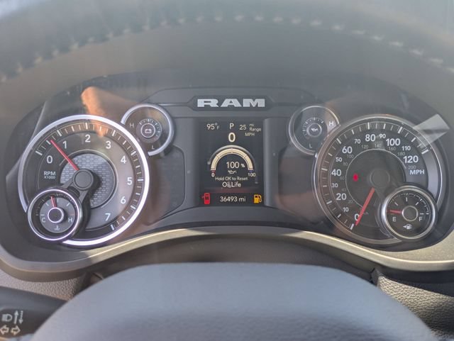 Used 2022 RAM 1500 Big Horn AWD/4WD image 19
