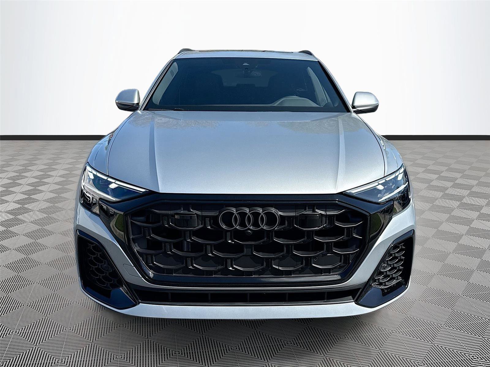 Certified 2025 Audi Q8 Premium Plus w/ Premium Plus Package image 2