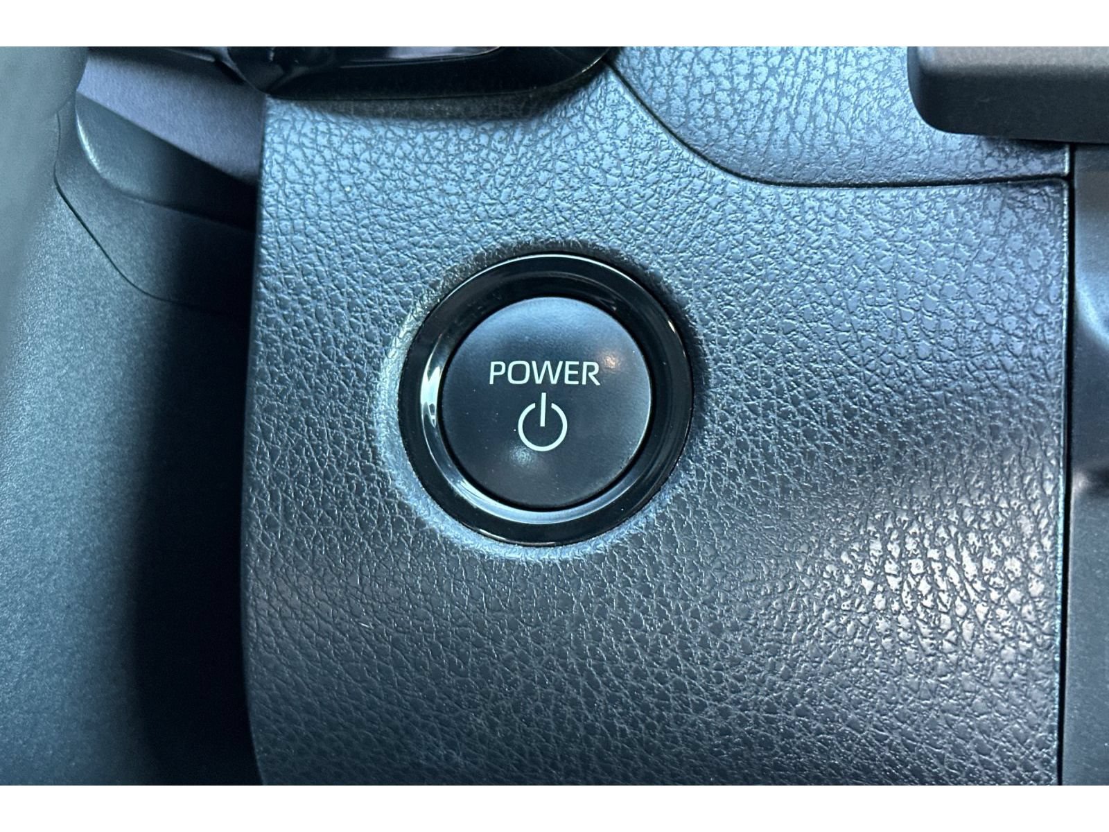 Used 2025 Toyota Camry LE FWD image 24