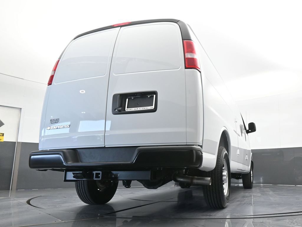 New 2026 Chevrolet Express 2500 Extended w/ Driver Convenience Package RWD image 56