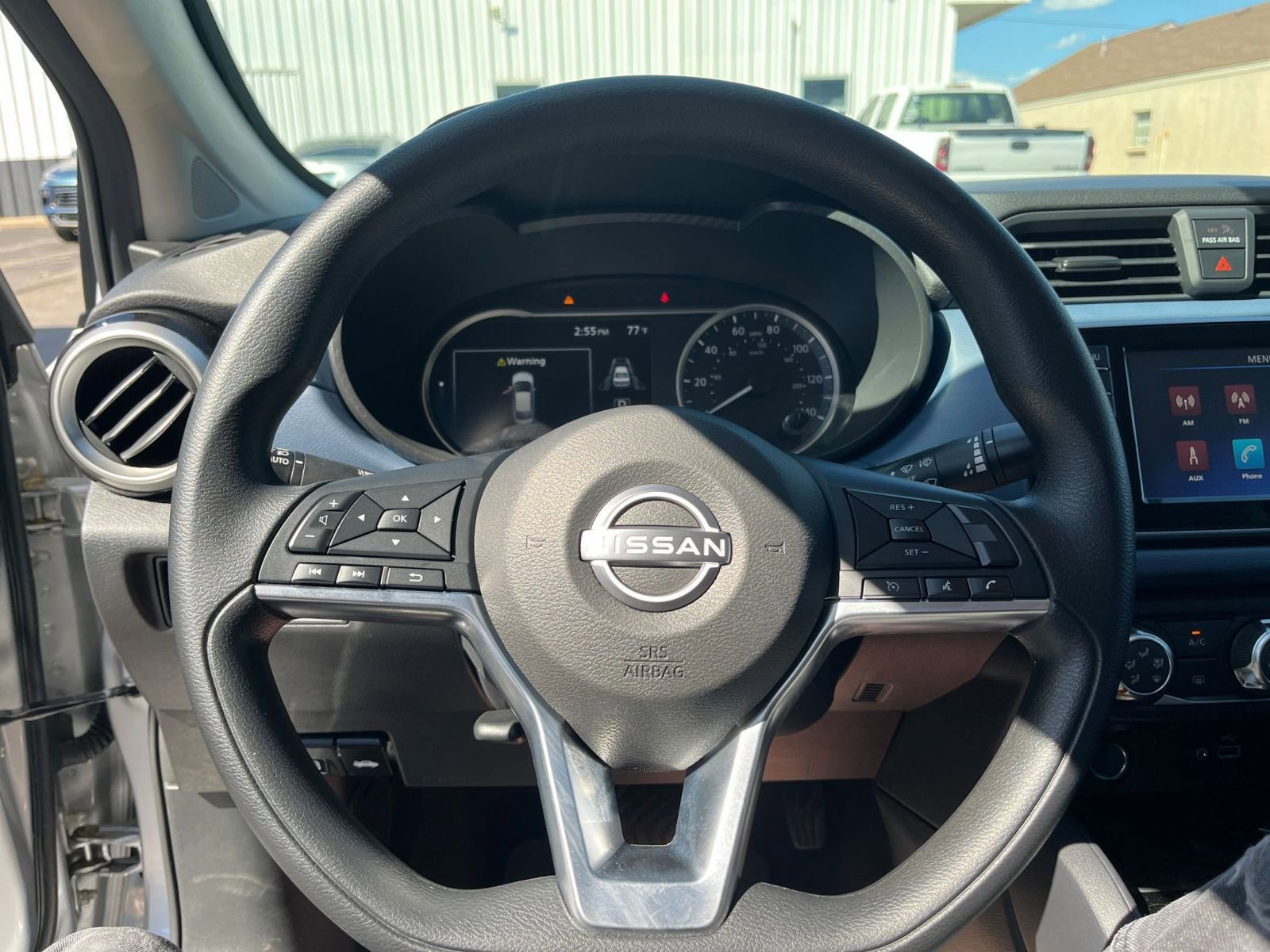 Used 2025 Nissan Versa SV image 25