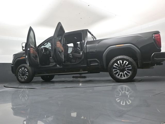 Used 2024 GMC Sierra 2500 Denali Ultimate w/ Max Trailering Package AWD/4WD image 53