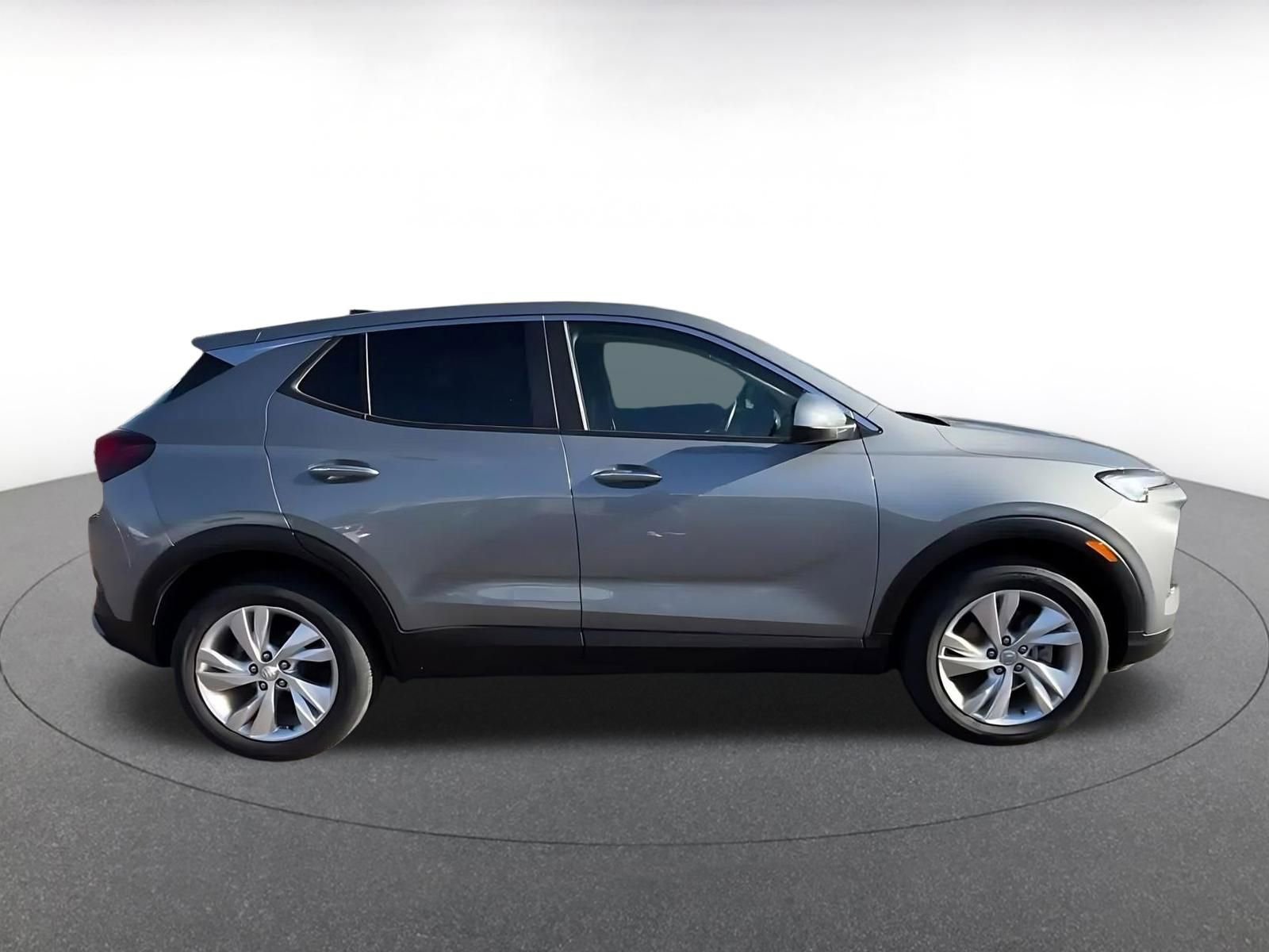Used 2025 Buick Encore GX Preferred image 16