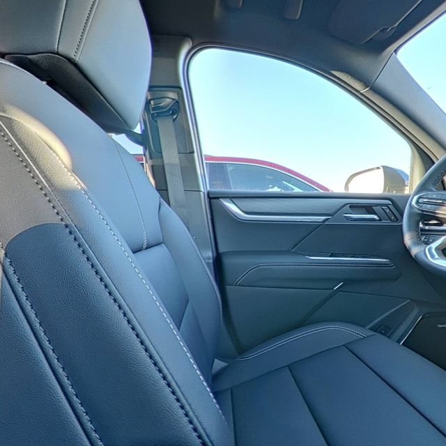 New 2026 GMC Acadia Elevation w/ Elevation Premium Package FWD image 35