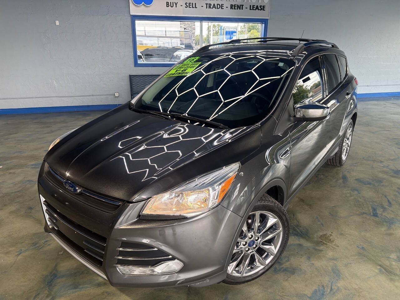 Used 2016 Ford Escape SE w/ SE Chrome Package