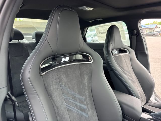 New 2026 Hyundai Elantra N FWD image 25
