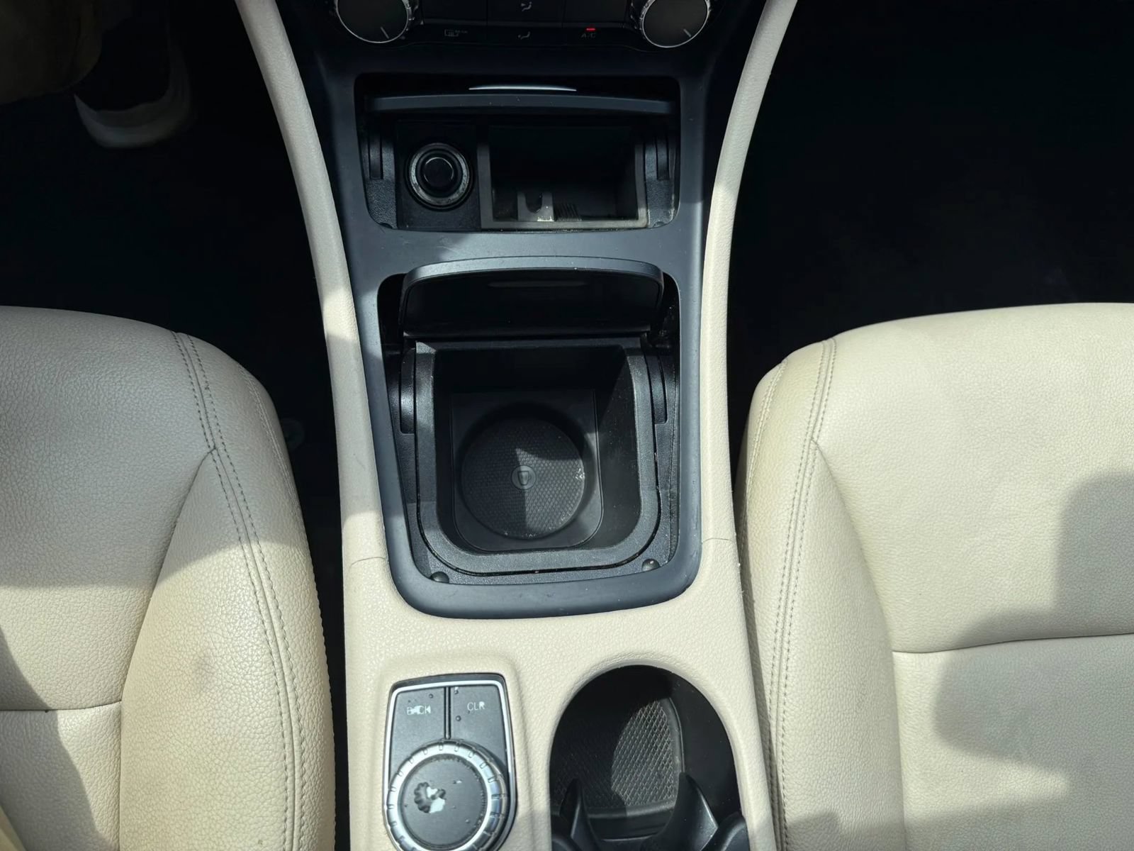 Used 2014 Mercedes-Benz CLA 250 w/ Sport Package image 27