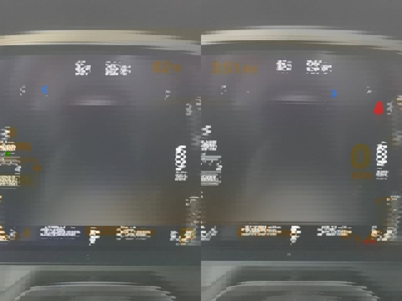 Used 2024 Mitsubishi Outlander SE Black Edition image 30