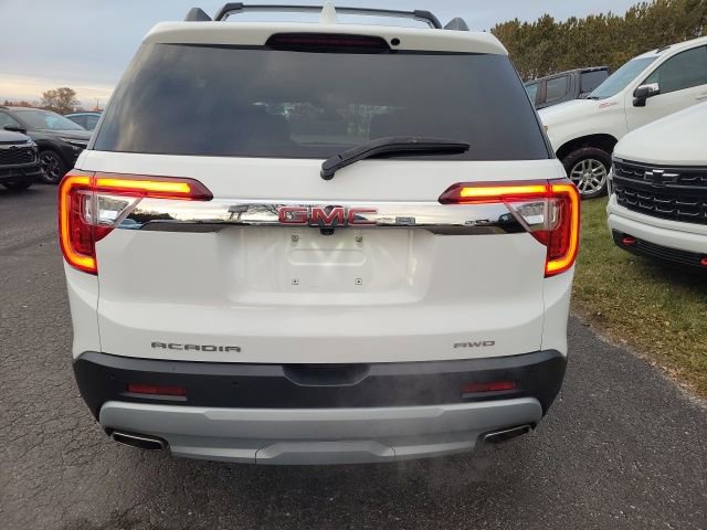 Used 2023 GMC Acadia SLE image 7