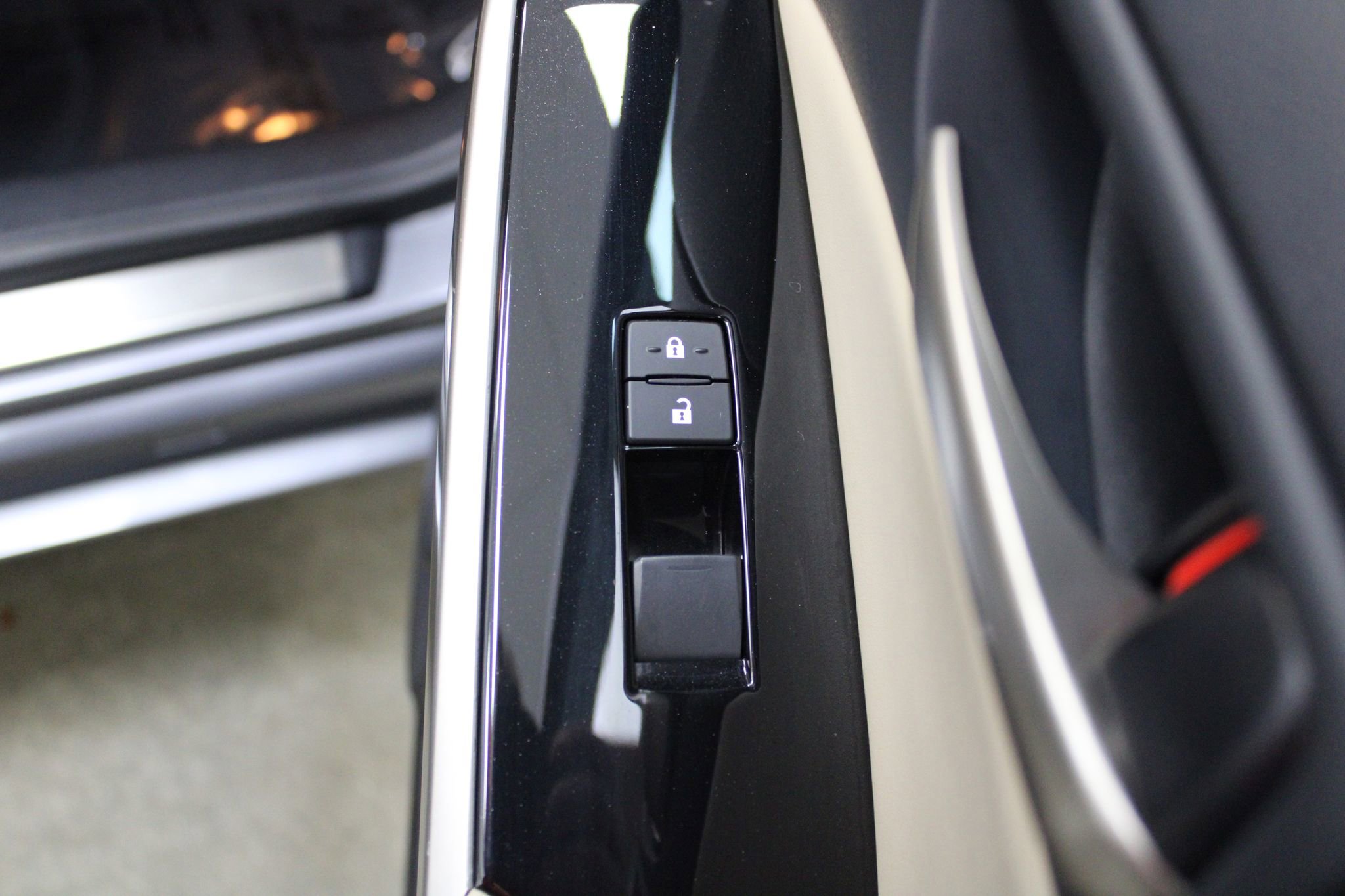 Used 2020 Lexus IS 300 w/ Accessory Package 2 image 30