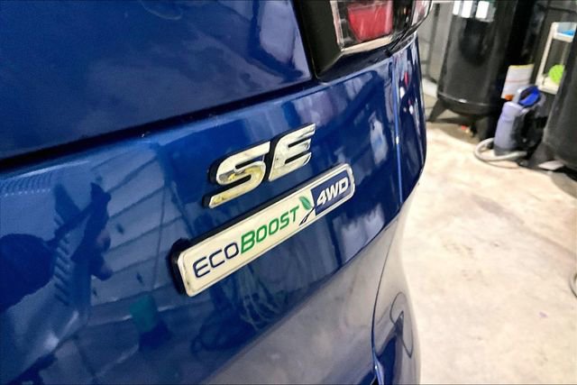 Used 2017 Ford Escape SE w/ SE Cold Weather Package image 25