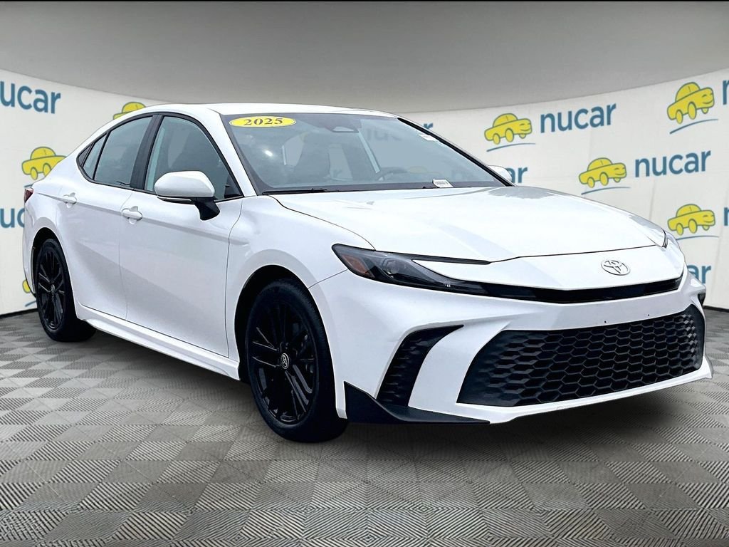 Used 2025 Toyota Camry SE