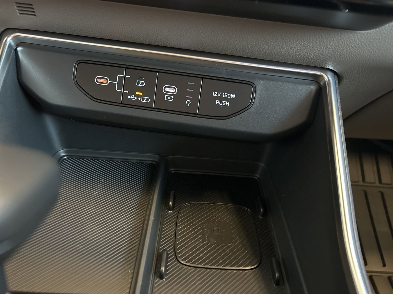 New 2026 Kia Carnival EX image 30