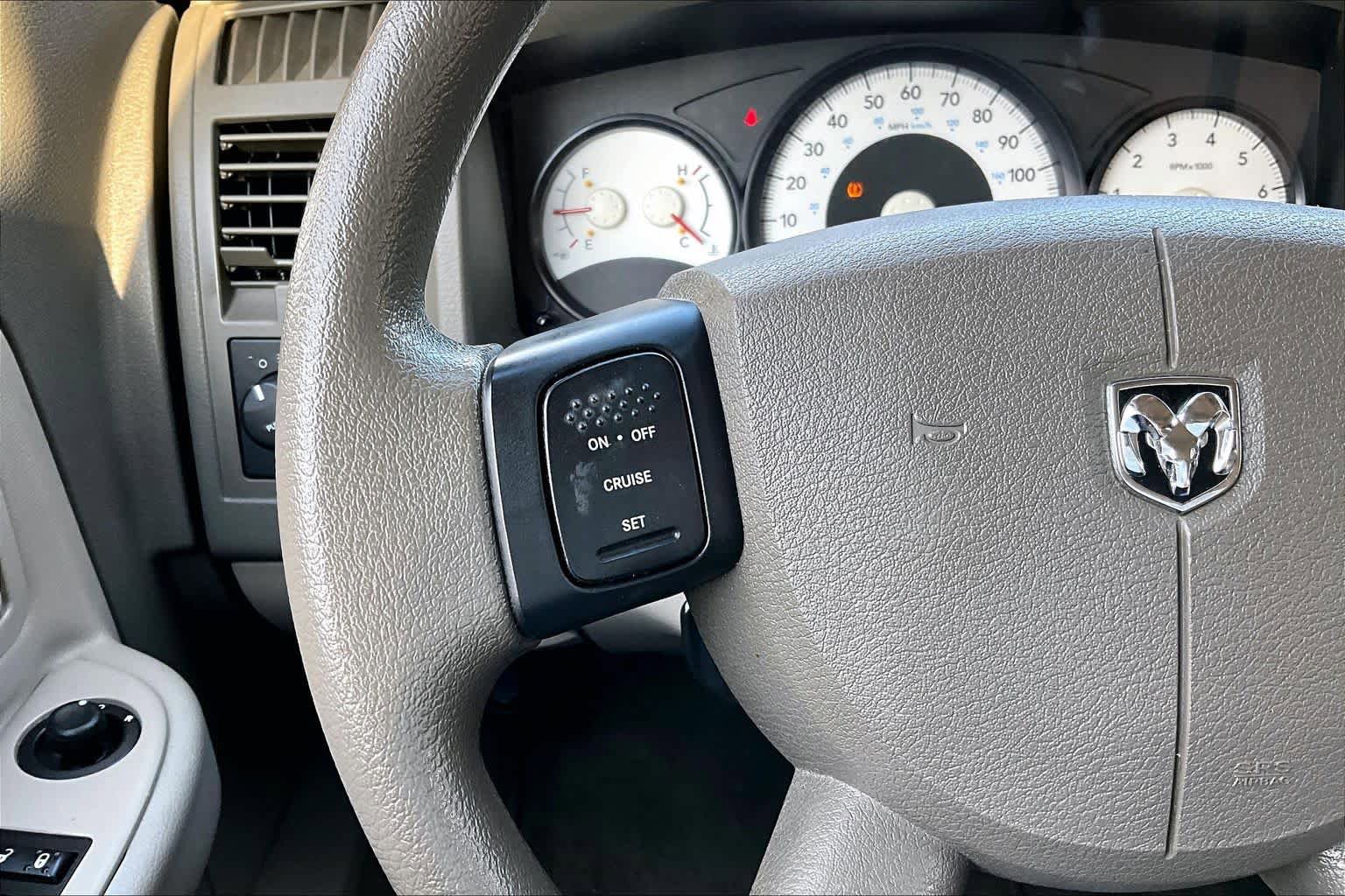 Used 2011 Dodge Dakota Big Horn w/ Convenience Group RWD image 23