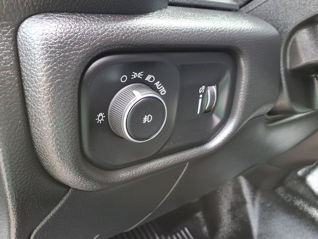 Used 2025 RAM 5500 Tradesman AWD/4WD image 31