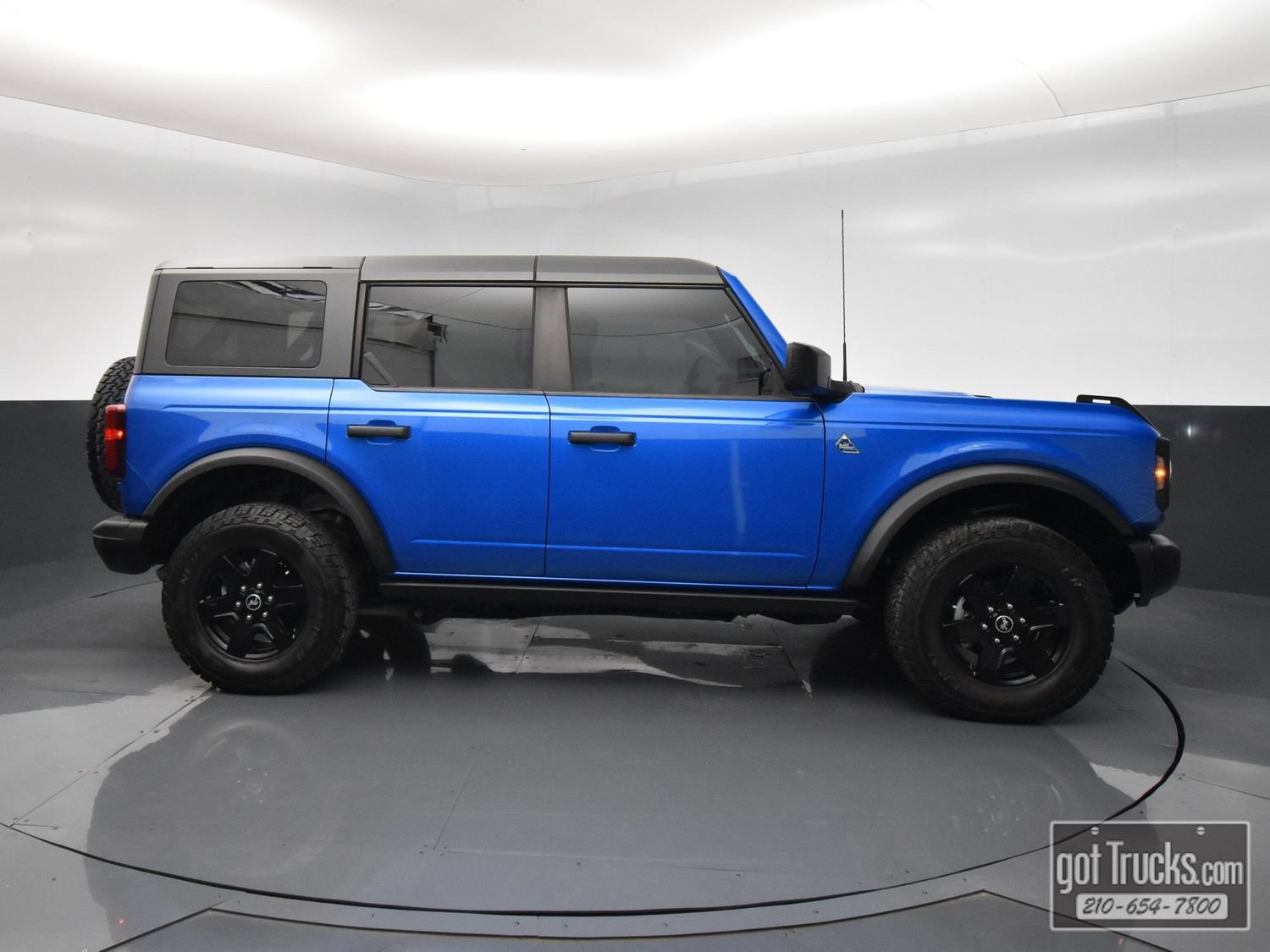 Used 2023 Ford Bronco Black Diamond AWD/4WD image 49