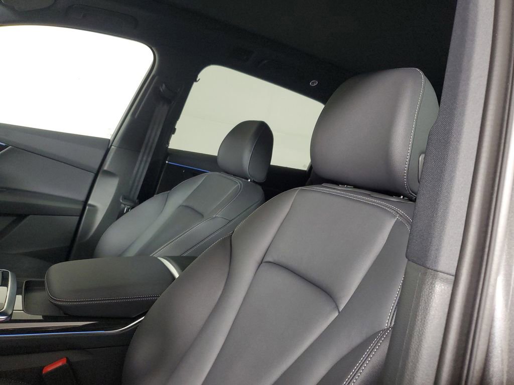 New 2026 Audi Q7 2.0T Premium AWD/4WD image 23