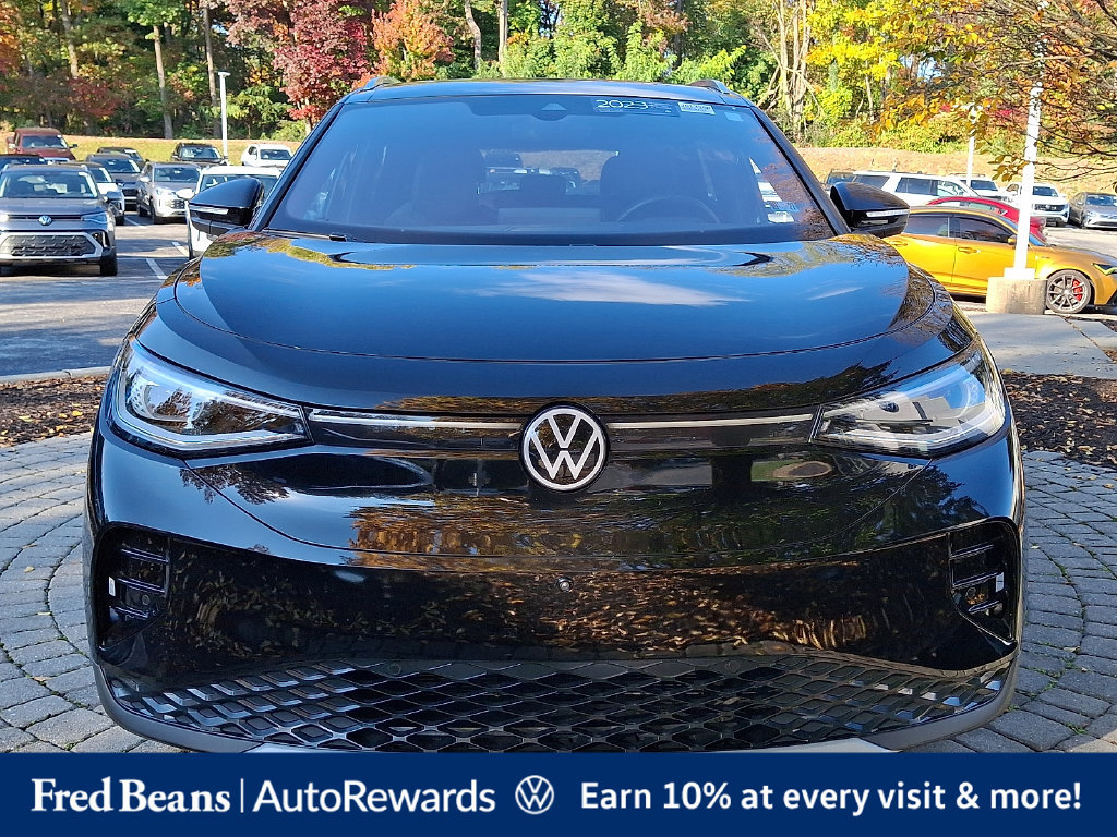 Certified 2023 Volkswagen ID.4 Pro S Plus AWD/4WD image 2