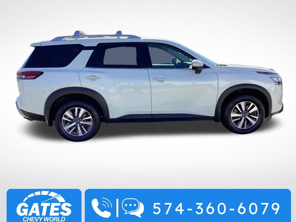 Used 2023 Nissan Pathfinder SL image 10