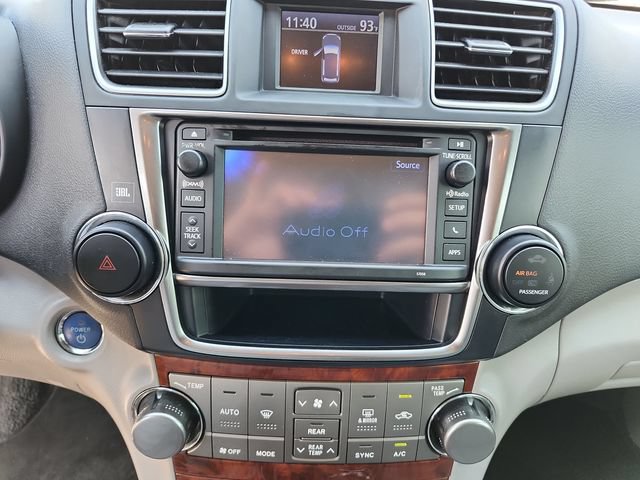 Used 2013 Toyota Highlander Limited AWD/4WD image 23