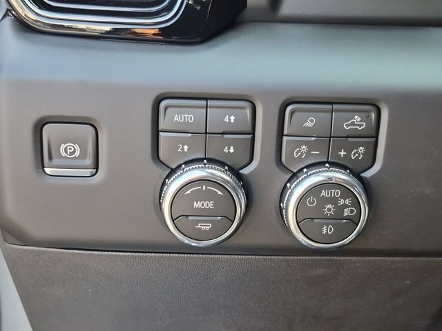 New 2026 GMC Sierra 1500 AT4 w/ AT4 Premium Package AWD/4WD image 19