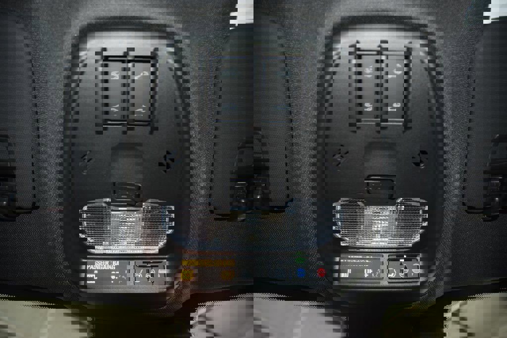 New 2026 Chevrolet Trax RS w/ Sunroof Package image 46