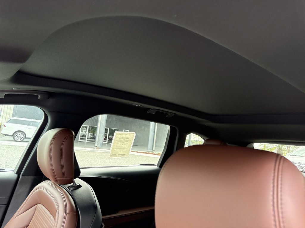 New 2026 Lincoln Nautilus Reserve AWD/4WD image 33