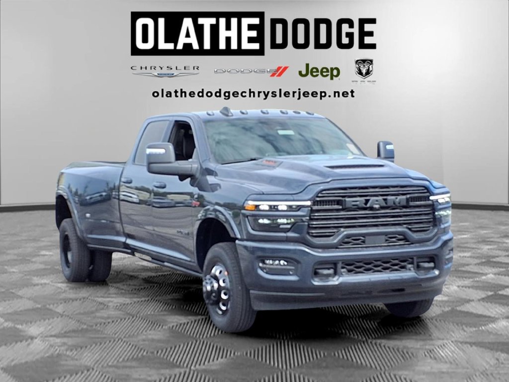 New 2027 RAM 3500 Laramie AWD/4WD image 30